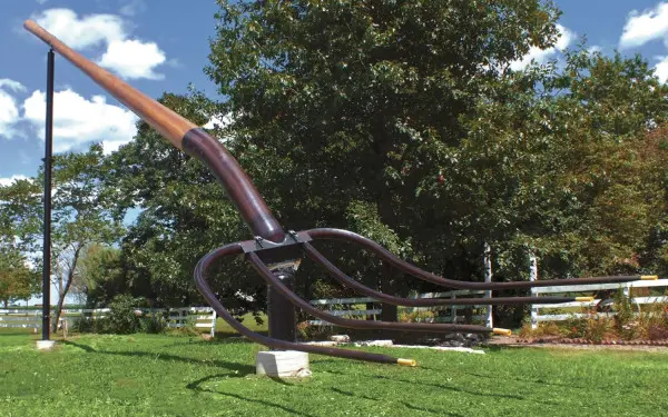 Worlds largest pitchfork