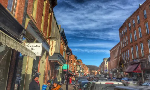 Buildings, people and traffic