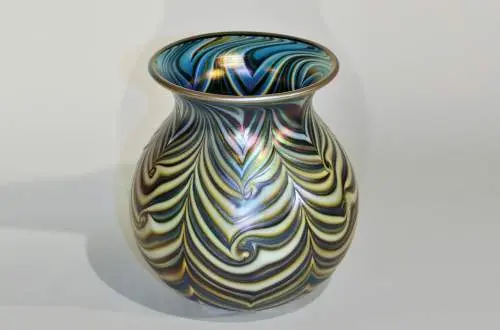 Lotton Art Glass Vase