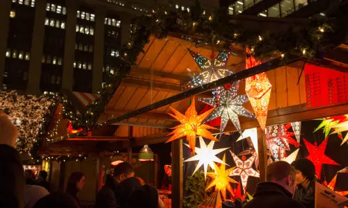 People browse shops at the Chicago Christkindlmarket
