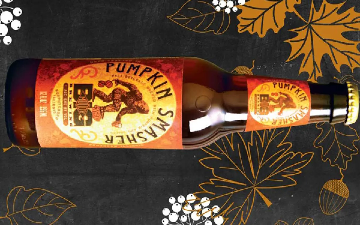 Pumpkin Smasher malt craft beer brewed with Pumpkin and spices, Illinois