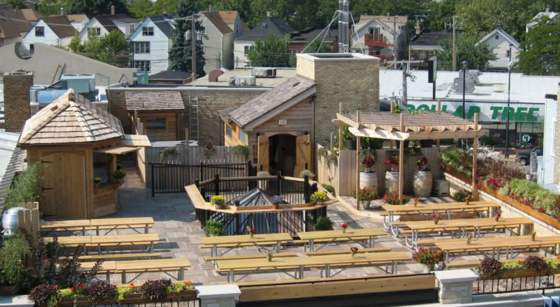 Outdoor dining at Genes Rooftop