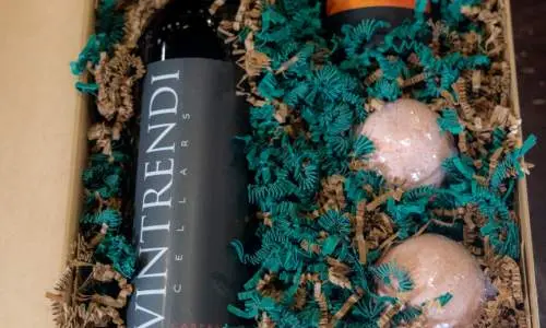 Wine gift box
