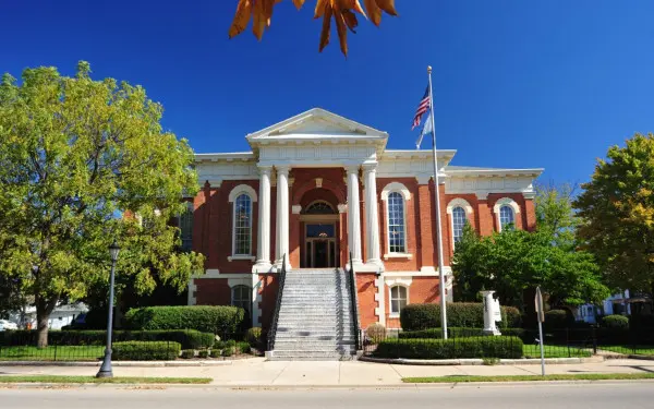 The brick exterior of the Washington Park Historic District 3rd Appellate Court Building in ottawa