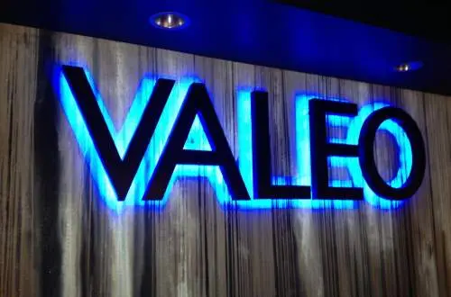 Valeo sign with a blue lights