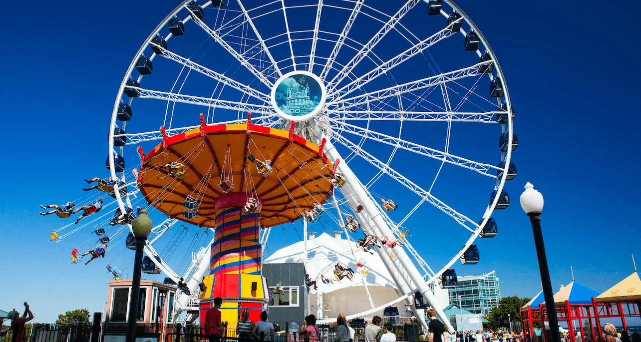 Ferris Wheel ride along with a spiny ride