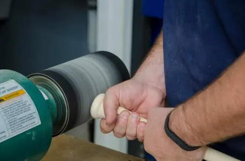 Bat handle shaping